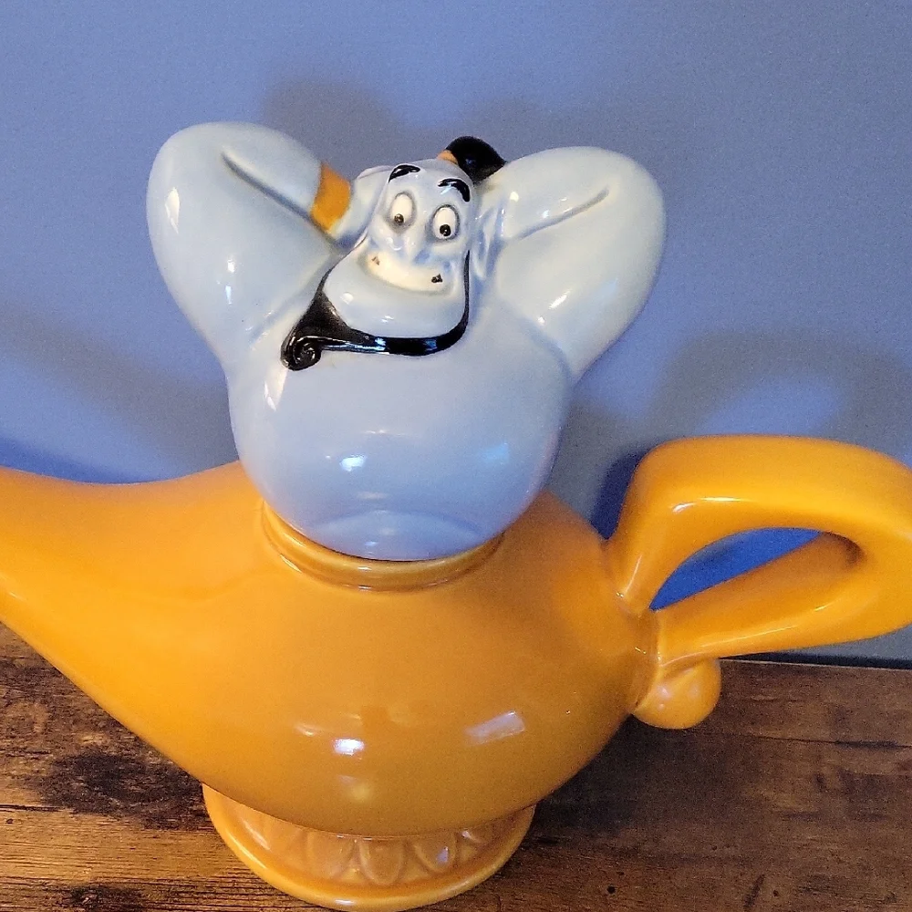 Disney Aladdin Genie Lamp Teapot Ceramic Blue Orange